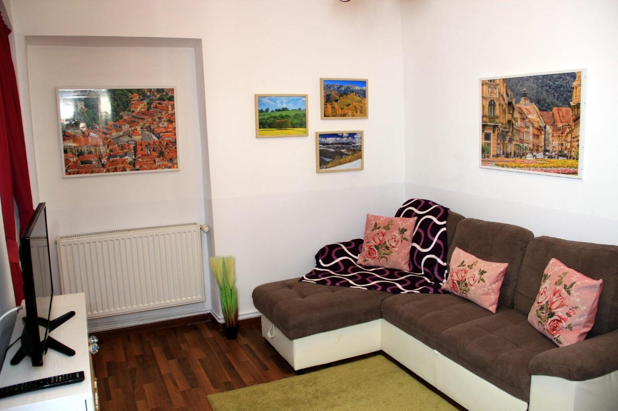 John Residence Apartment Brasov With Parking Option Kültér fotó
