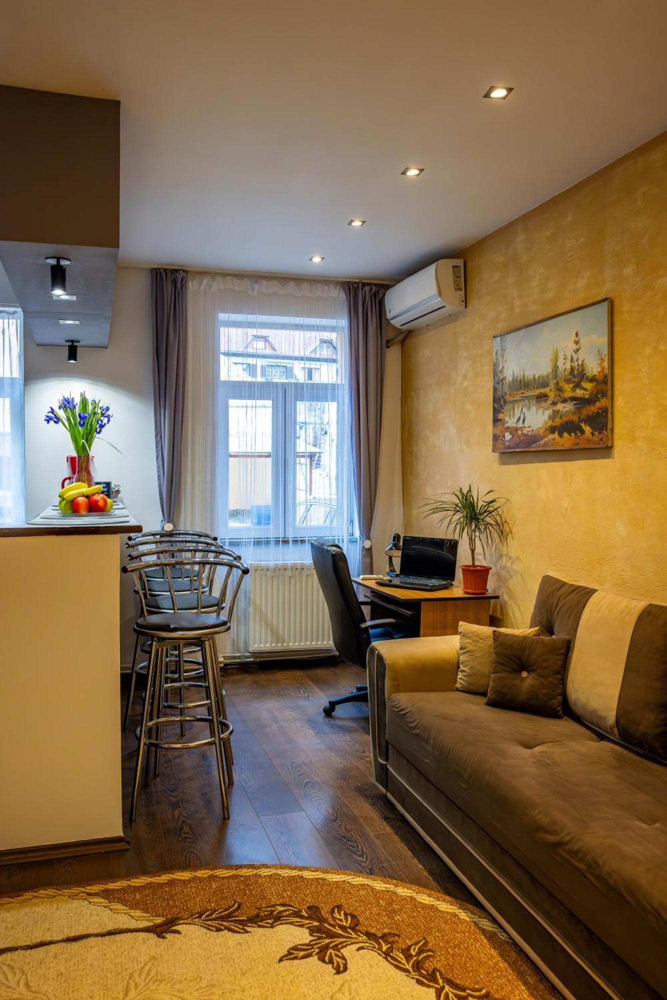John Residence Apartment Brasov With Parking Option Kültér fotó